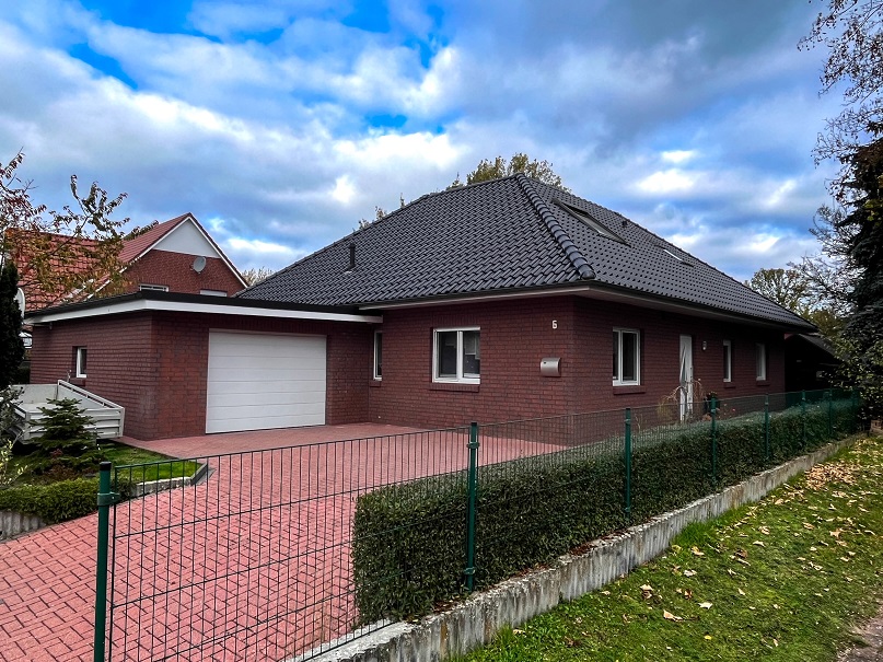 Wohnimmobilie | 560.000 €<br class="clear" />📍 Brietlingen, 21382